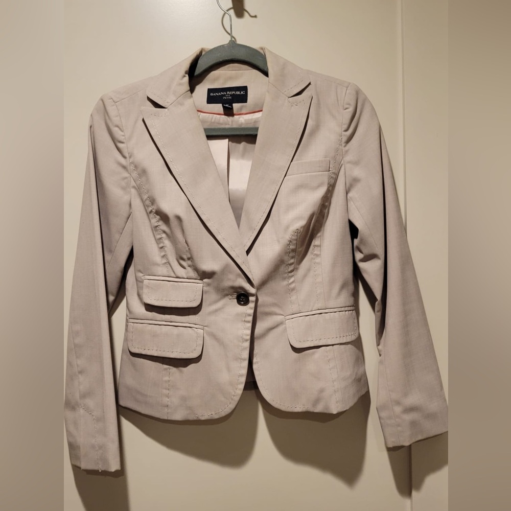 Banana Republic Women’s Petite Blazer